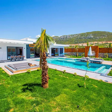 Ξενοδοχείο Bahamas 4*